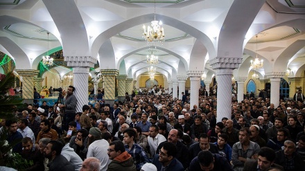 Urmiyê - Lidarxistina cejna Mewlûdê li mizgevta şafiî