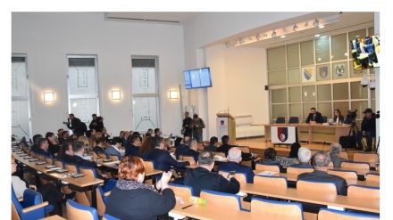 Premijer Zolj povukao Nacrt budžeta KS, Konaković prekinuo sjednicu