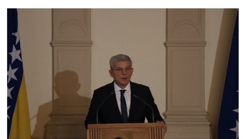 Džaferović: Vlast uspostaviti što brže, poštovati Ustav i Dejton