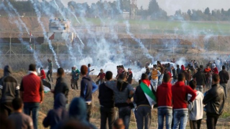پرامن واپسی مارچ پر وحشیانہ حملہ 1 فلسطینی شہید 37 زخمی