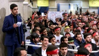 Susret hiljada učenika i studenata s liderom Islamske revolucije