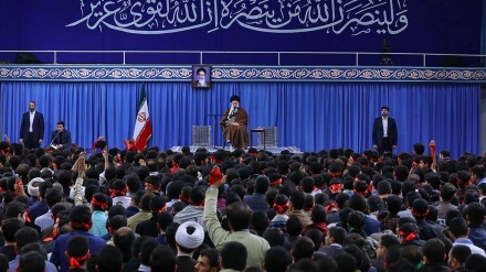  Rêberê giranqedir ê inqilabê: Îrana xurt û pêşketîtir, nîşaneya têkçûna hêza Amerîkayê ye