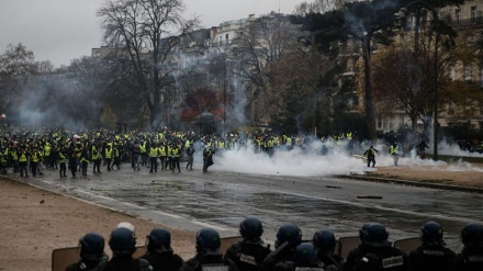 Xwenîşandana gelê  Fransayê dijî sermayedariyê 