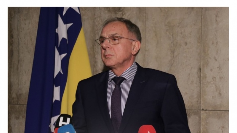 Genjac: Jedno tehničko pitanje je pretvoreno u politikantsko pitanje