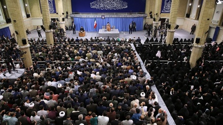 ڕێبەری باڵای شۆڕش: دوژمنانی ناسراوی ئێرانی ئیسلامی، نوقمی گەندەڵیی ئەخلاقی و سیاسین