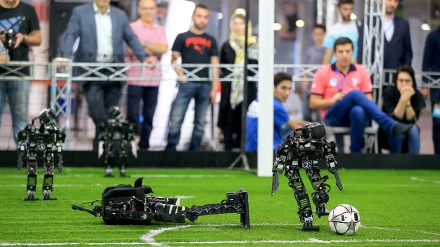 کیش میں روبو کپ(RoboCup) کے 14 ویں مقابلے