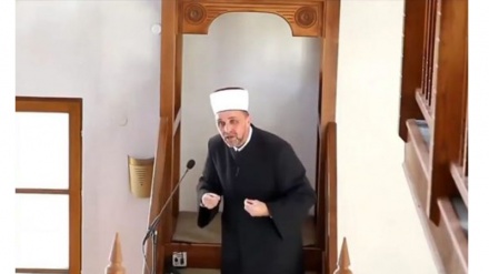 Imam iz Zavidovića: Ko ne ulaže u škole, ulagaće u zatvore (VIDEO)