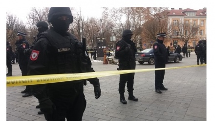 Uklonjena pesnica i Davidove fotografije s banjalučkog trga