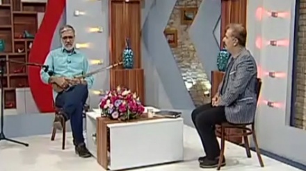   حەسەن ئەسەدی ئەکتەری درامای ئێرانی بە زمانی کوردی گۆرانیمان بۆ دەخوێنێت