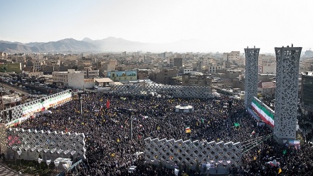 سەردار سەلامی : ئێران توانایی شکست دانی ئیستکباری جیهانی لە ئاستە جۆراوجۆرەکانی هەیە 