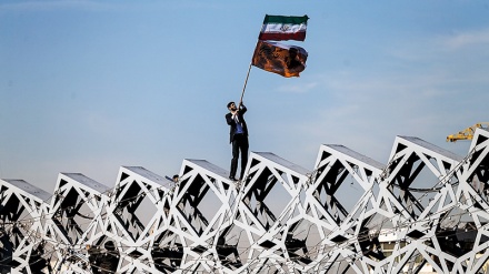 ایرانی عوام نے کیا بصیرت و وفاداری کا مظاہرہ ۔ تصاویر+ ویڈیو