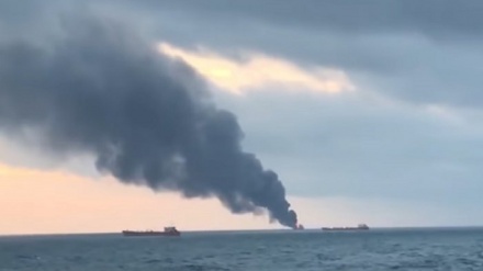 Broj žrtava požara na brodovima porastao na 14 (VIDEO)
