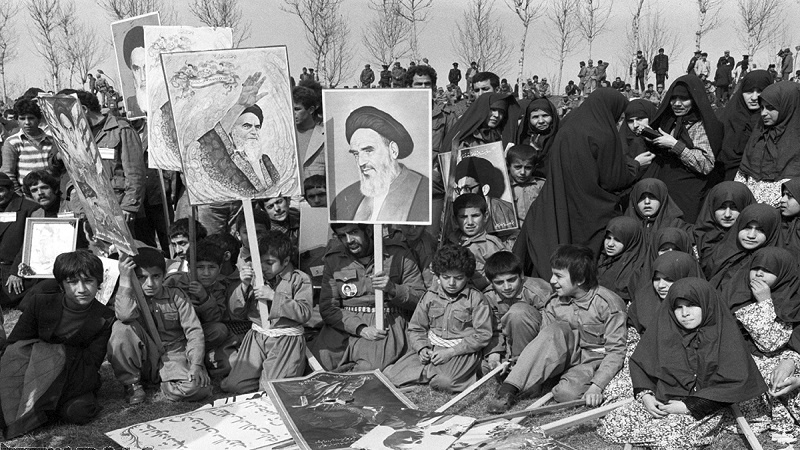 دانشوروں کی نظر میں اسلامی انقلاب کی اہمیت
