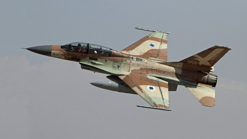 غزہ پٹی پر صیہونی حکومت کے ڈرون اور جنگی طیاروں کی بمباری 