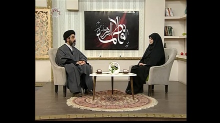 HƏYAT AYNASI - 08-02-2019 - Öz ailə həyatınız üçün, ona mənəvi ruh və sağlaçlıq bəxş etmək və öz ətraf mühitinizi gözəl və sevincli etməyə olan ehtiyacınıza cavabı bu proqramda tapacaqsınız