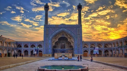  له قوتابخانەیەکدا به ناوی ئەسفەهان - 22-02-2019