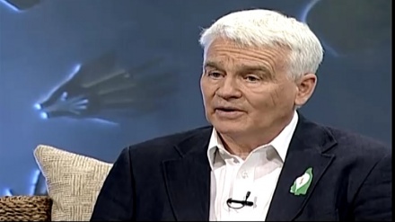 چەن بەشێک لە بەڵگه فیلمی هاو چارە نووس