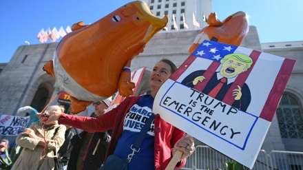امریکہ میں ایمرجنسی کے خلاف احتجاج اور مظاہرے
