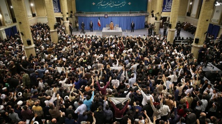 ڕێبەری باڵای شۆڕش: ئەمریکا ڕوو لەلاوازبوونی زیاترە