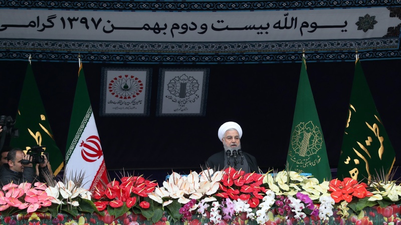 Ruhani: İran İslam Respublikası müdafiə təchizatları düzəltmək üçün bir kəsdən icazə almayacaq