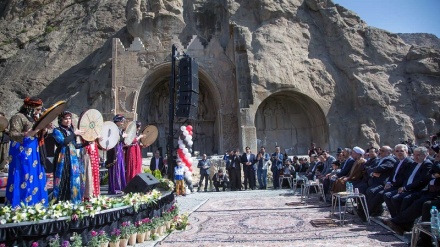 کۆڕەجێژنی «کرماشان پێتەختی نەورۆزی ئێران»