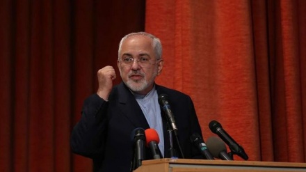 میزائلوں کی تیاری ایران کی ترقی کا صرف ایک نمونہ ہے، وزیر خارجہ ظریف 