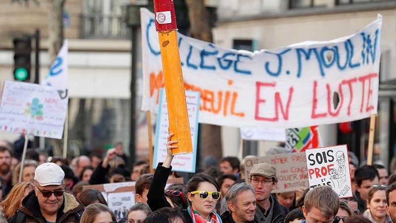 Fransada sindikatlar tətil elan ediblər