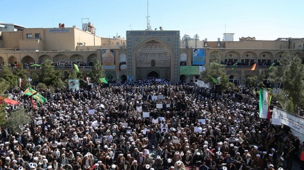 حوزہ علمیہ فیضیہ میں رہبر انقلاب اسلامی  سے تجدید عہد