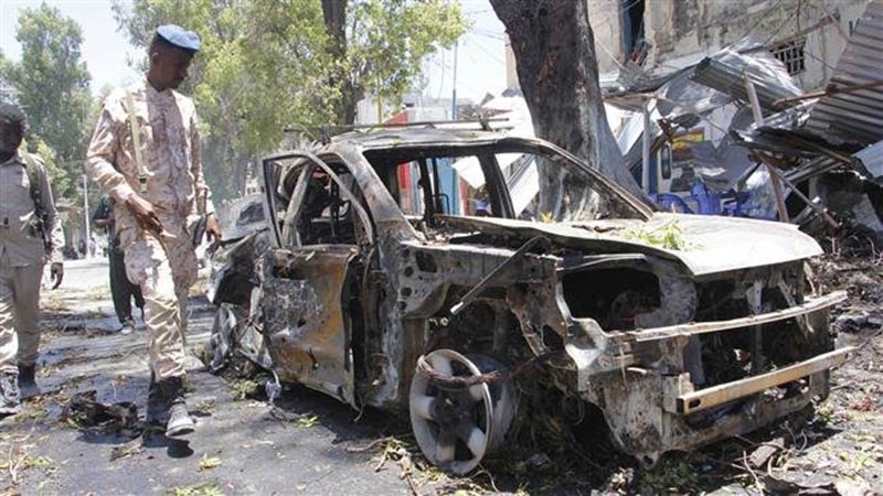Dvostruki napad automobil-bombama u Mogadišu, 11 ljudi poginulo