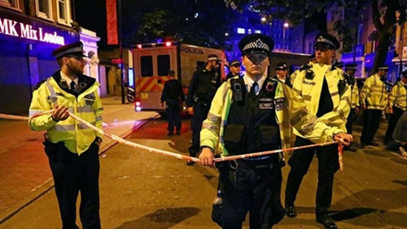 لندن میں بھی ایک مسجد میں انتہا پسندوں کا حملہ 