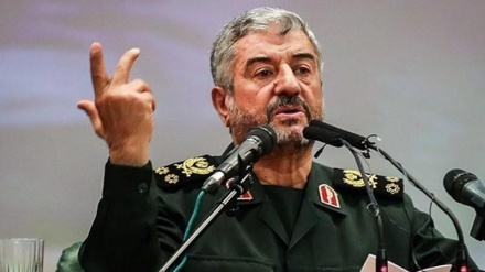 Serleşker Ceferî: hevdiliya Artêş ş Sipahê Pasdaran dijmin hêrs kirine