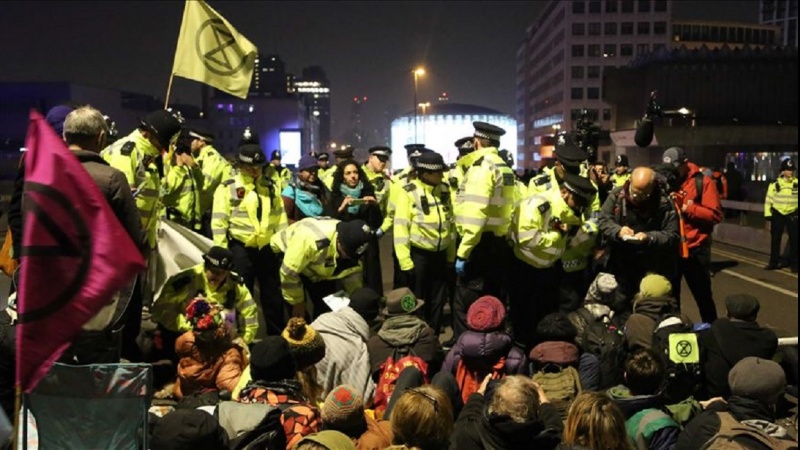 London: Uhapšeno 113 aktivista iz grupe za zaštitu okoliša 
