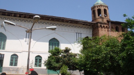 مزگەوتی ئەکبەریه له شاری لاهیجان