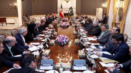 Rûhanî: Îran û Pakistan di riya xurtkirina peywendiyên xwe de îzna mudaxilê nadin tu kesî