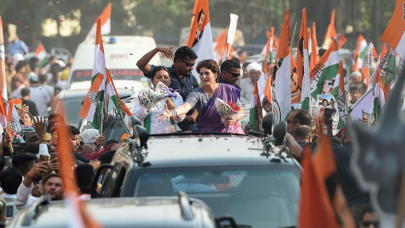ہندوستان میں انتخابی مہم، بی جے پی اور کانگریس کے روڈ شو