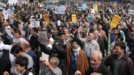 پشتگری و ھاودڵی ڕاگەیاندنی جەماوەری ئێران لەگەڵ سپای پاسدارانی شۆڕشی ئیسلامی
