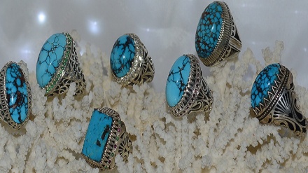 گەشتێک له  بازاری ڕەزا له شاری مەشهەد 