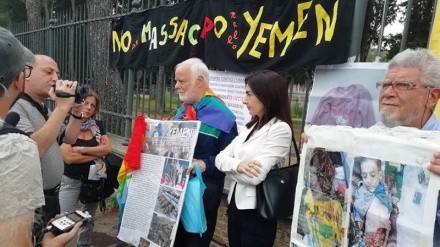 Avropa Parlamentinin önündə Yəmən xalqının qırğın edilməsinə qarşı aksiya keçirilib