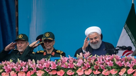 Rûhanî: Têrorîstzanîna Sipaha Pasdarên Inqilabê fêlbazîya Amerîkayê ye