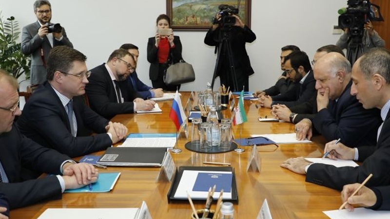 ماسکو میں روس کے وزیر توانائی سے ایران کے وزیر پٹرولیم کی ملاقات