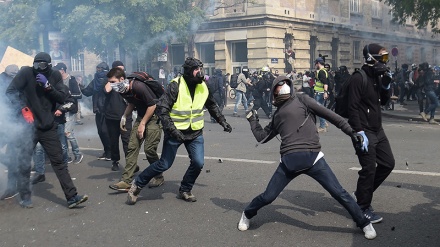 فرانس میں یلوجیکٹ تحریک کے مظاہرے