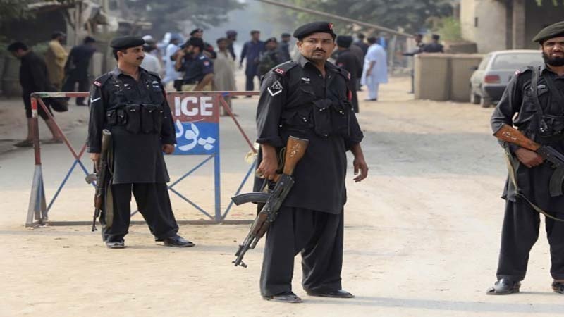 پاکستان: بلوچستان میں ایف سی اہلکاروں پر حملہ