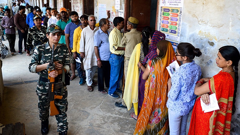 کرناٹک میں ضمنی انتخابات کے لئے ووٹنگ