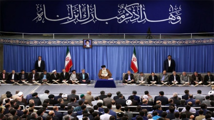 انقلابی اقدار اور قومی تشخص کے تحفظ میں فارسی زبان و ادب کے کردار پر رہبر انقلاب اسلامی کی تاکید