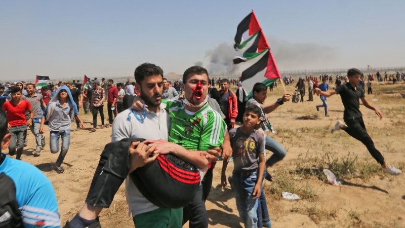 صیہونی دہشتگردوں کی فلسطینیوں پر فائرنگ، تین زخمی 