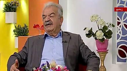 چەن بەشێک له بەرنامەی سه‌حه‌ر و بينه‌ران - میوانی به‌رنامه : پەرویز حەبیبی - دوبلۆر