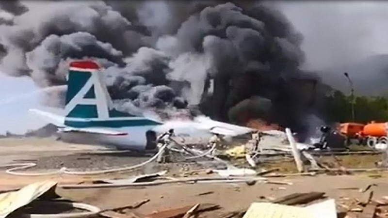 روس میں طیارے کی ہنگامی لینڈنگ،  2 پائلٹ ہلاک 7 زخمی