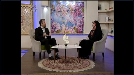 HƏYAT AYNASI - 14-06-2019 - Öz ailə həyatınız üçün, ona mənəvi ruh və sağlaçlıq bəxş etmək və öz ətraf mühitinizi gözəl və sevin