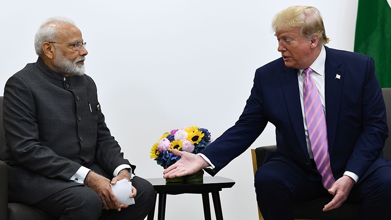 امریکی صدر دو روزہ دورے پر ہندوستان پہنچ گئے