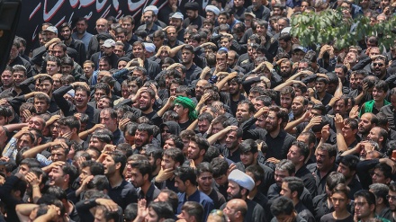 حضرت امام جعفر صادق (ع) کی شہادت کے موقع پر ایران عزادار 